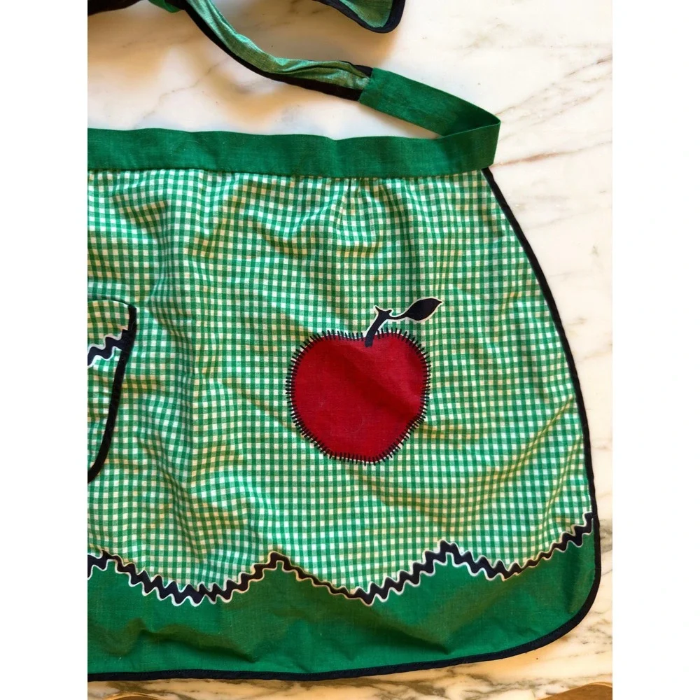 Vintage Green Gingham Half Apron Apple Cottagecore Retro Kitchen